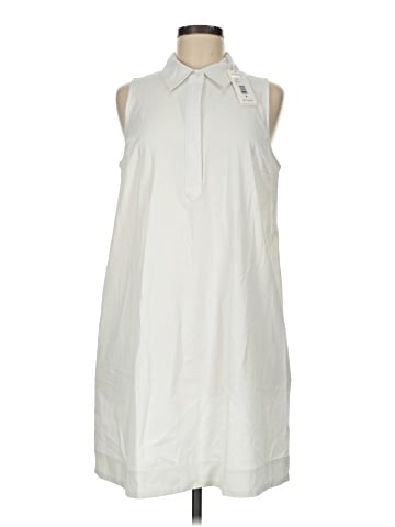 Vineyard Vines Performance Casual Dress (view 1)