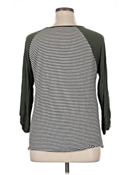 Hailey & Co. 3/4 Sleeve Top (view 2)