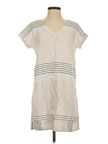 Vineyard Vines Casual Dress (view 1)