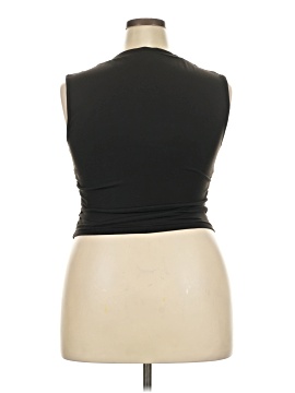 Shein Curve Sleeveless Top (view 2)