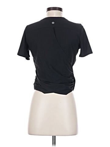 Lululemon Athletica Short Sleeve T-Shirt (view 2)