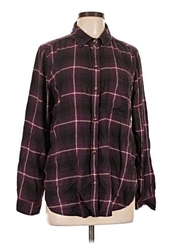 American Eagle Outfitters Long Sleeve Button-Down Shirt (view 1)