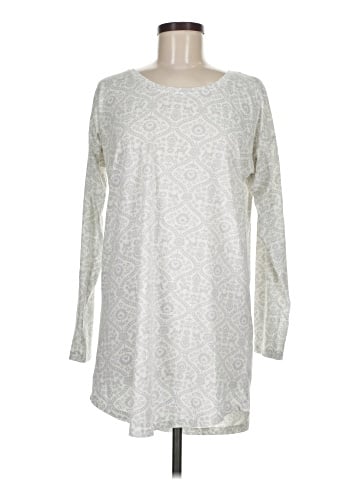 Gap Body Outlet Long Sleeve T-Shirt (view 1)
