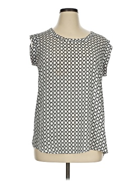 Pleione Short Sleeve Top (view 1)