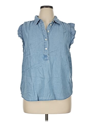 Ann Taylor LOFT Sleeveless Button-Down Shirt (view 1)