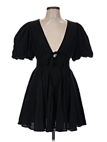 House of Harlow 1960 Cocktail Dress (view 1)
