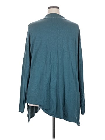 Lisa Bayne Long Sleeve T-Shirt (view 2)