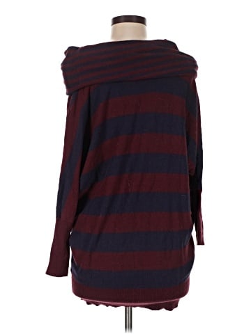 Between Me & You Poncho (view 2)