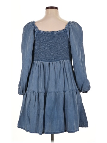 Old Navy Casual Dress (view 2)