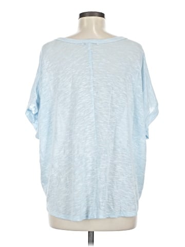 Francesca's Short Sleeve T-Shirt (view 2)