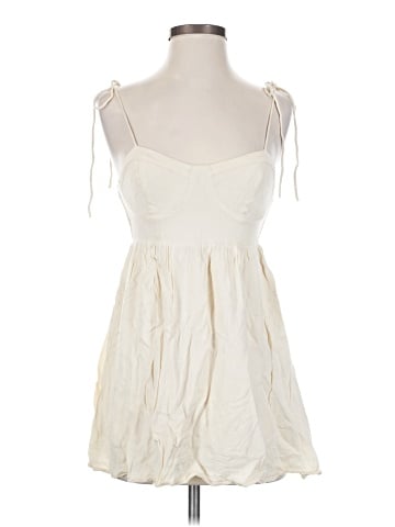 Le Lis Cocktail Dress (view 1)