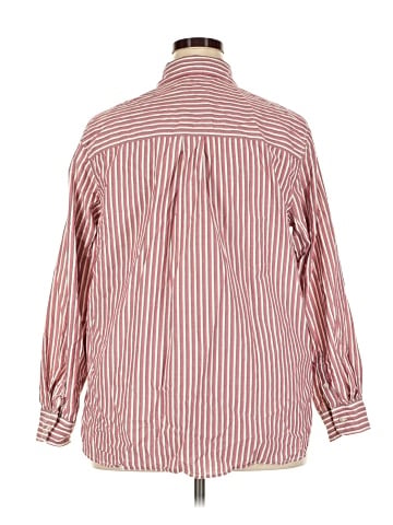 Universal Thread Long Sleeve Button-Down Shirt (view 2)