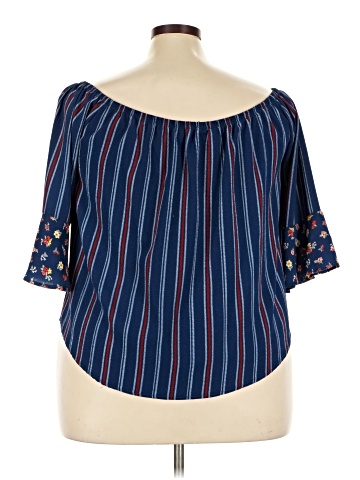 KRISTIN NICOLE Short Sleeve Blouse (view 2)