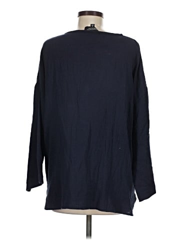 Jones & Co 3/4 Sleeve Top (view 2)