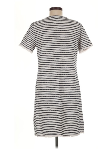 Saks Fifth Avenue Casual Dress (view 2)