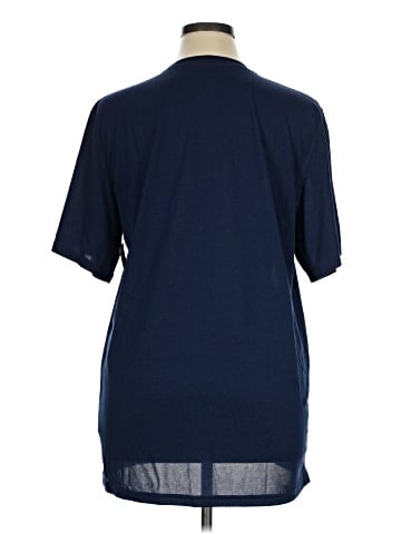 Nike Short Sleeve T-Shirt (view 2)