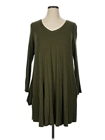 Sweet Pea. Casual Dress (view 1)