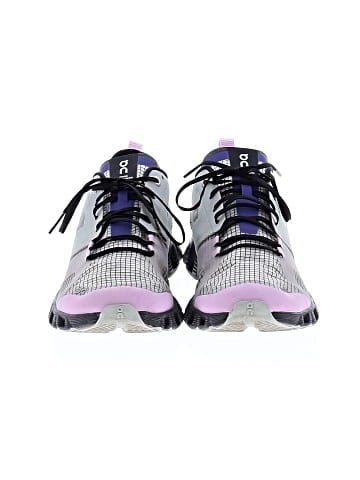 On Cloud Sneakers (view 2)