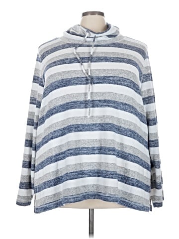 Te Verde Poncho (view 1)