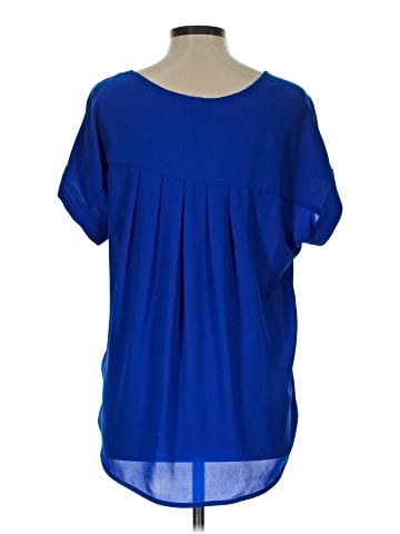 Pleione Short Sleeve Blouse (view 2)