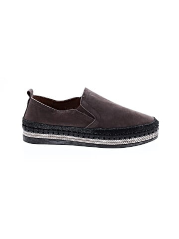 Bernie Mev Flats (view 1)