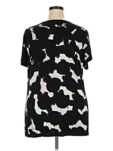 Torrid Short Sleeve T-Shirt (view 2)