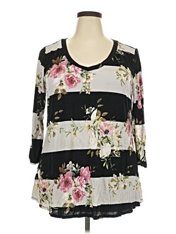 Andree by UNIT 3/4 Sleeve Top (view 1)