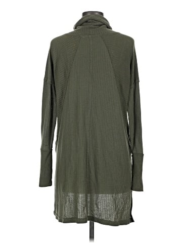 Sweet Romeo Long Sleeve Top (view 2)