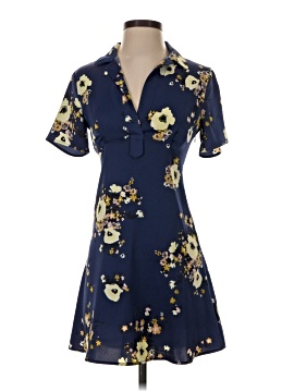 Urban Outfitters Casual Dress (view 1)