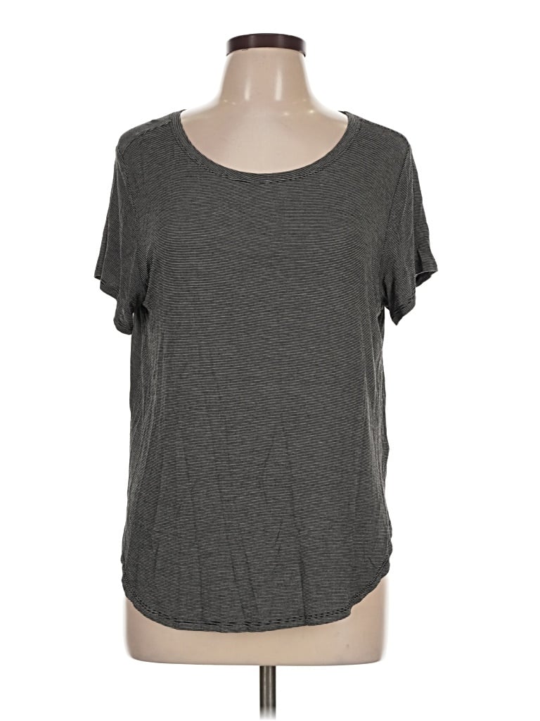 Pre-owned Halogen Short Sleeve T-shirt In Gray