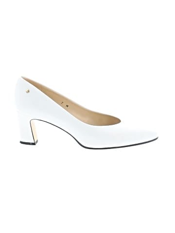 Etienne Aigner Heels (view 1)