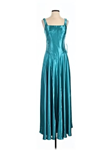 Unbranded Cocktail Dress (view 1)