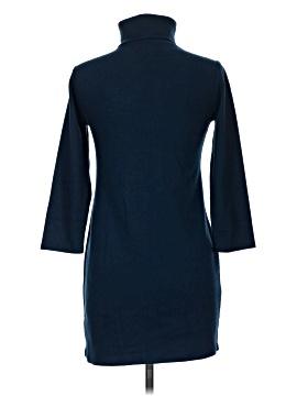 Urban Outfitters Casual Dress (view 2)