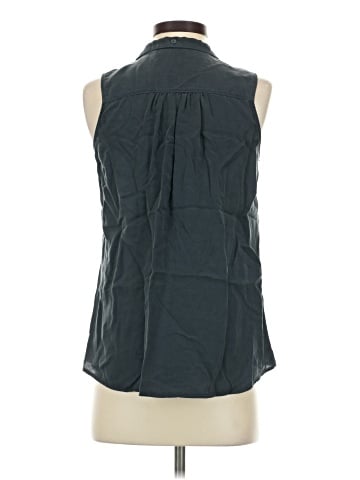 Cloth & Stone Sleeveless Button-Down Shirt (view 2)