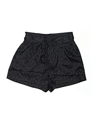 Hem & Thread Shorts (view 1)