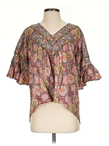 Ivy Jane Short Sleeve Blouse (view 1)