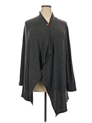 Bobeau Poncho (view 1)