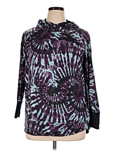 Lularoe Poncho (view 1)
