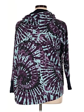 Lularoe Poncho (view 2)