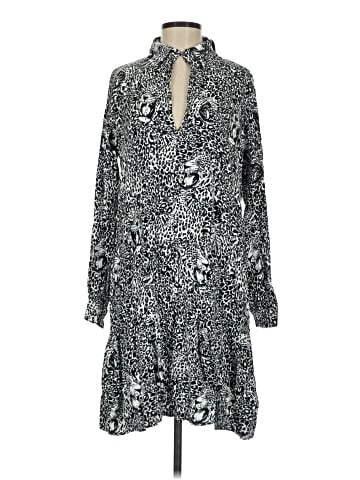 Marcell Von Berlin Casual Dress (view 1)