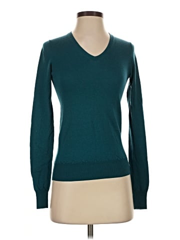 Uniqlo Pullover Sweater (view 1)