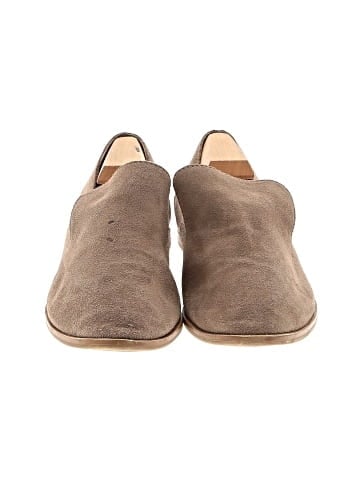 Crown Vintage Flats (view 2)
