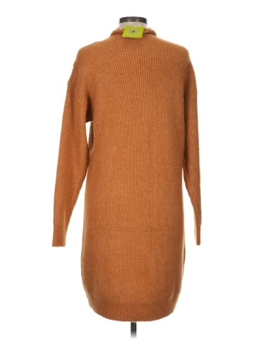 Doe & Rae Casual Dress (view 2)