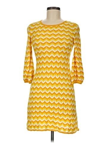 Alice + Olivia Casual Dress (view 1)
