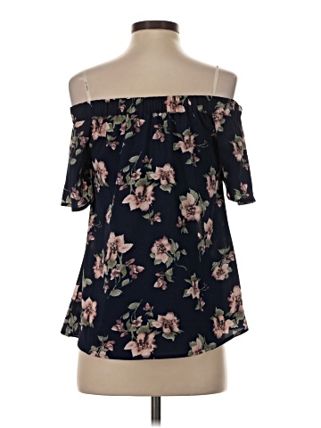Sweet Wanderer Short Sleeve Blouse (view 2)