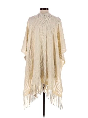 Do Everything in Love Poncho (view 2)