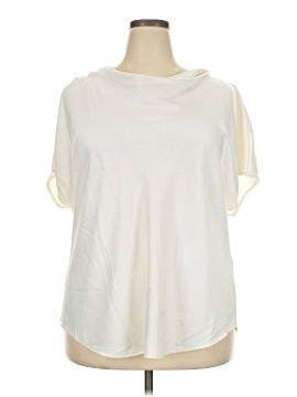 Universal Standard Short Sleeve Top