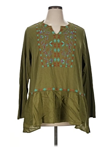 LOGO by Lori Goldstein Poncho (view 1)