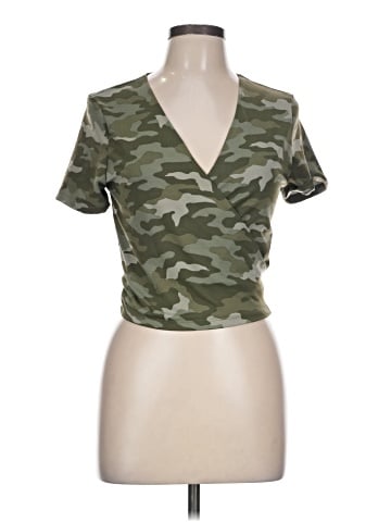 Victoria's Secret Pink Short Sleeve T-Shirt (view 1)