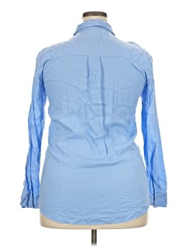 Gap Long Sleeve Button-Down Shirt (view 2)